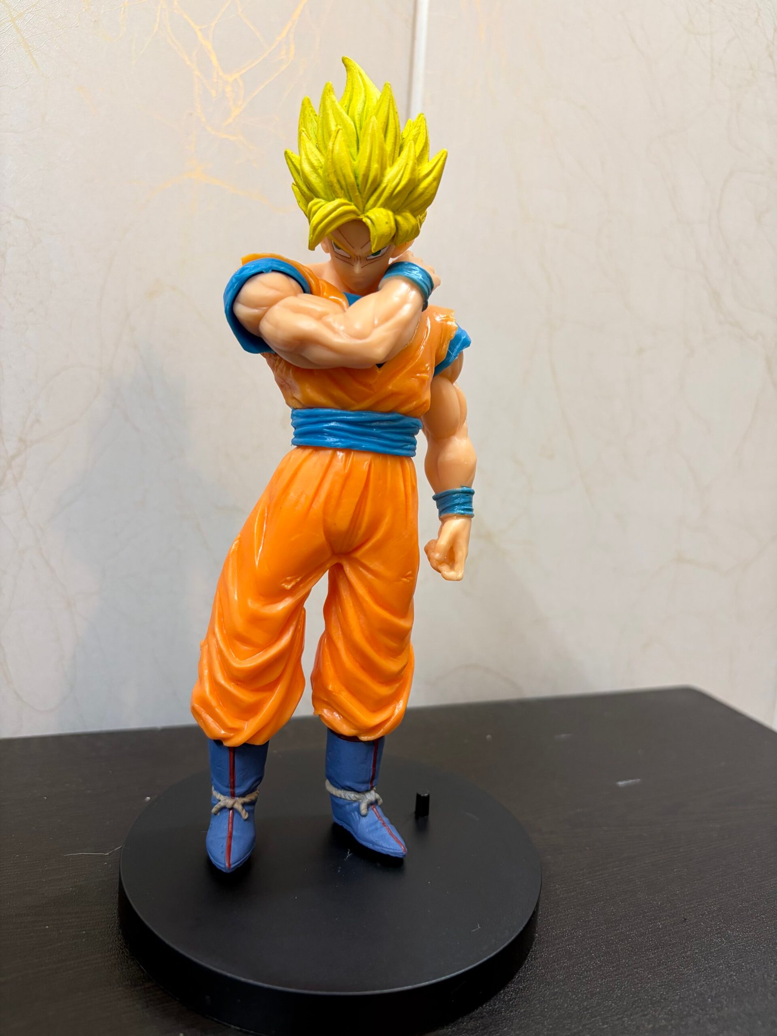 Goku DBZ 21cm Angry Standing Action Figure