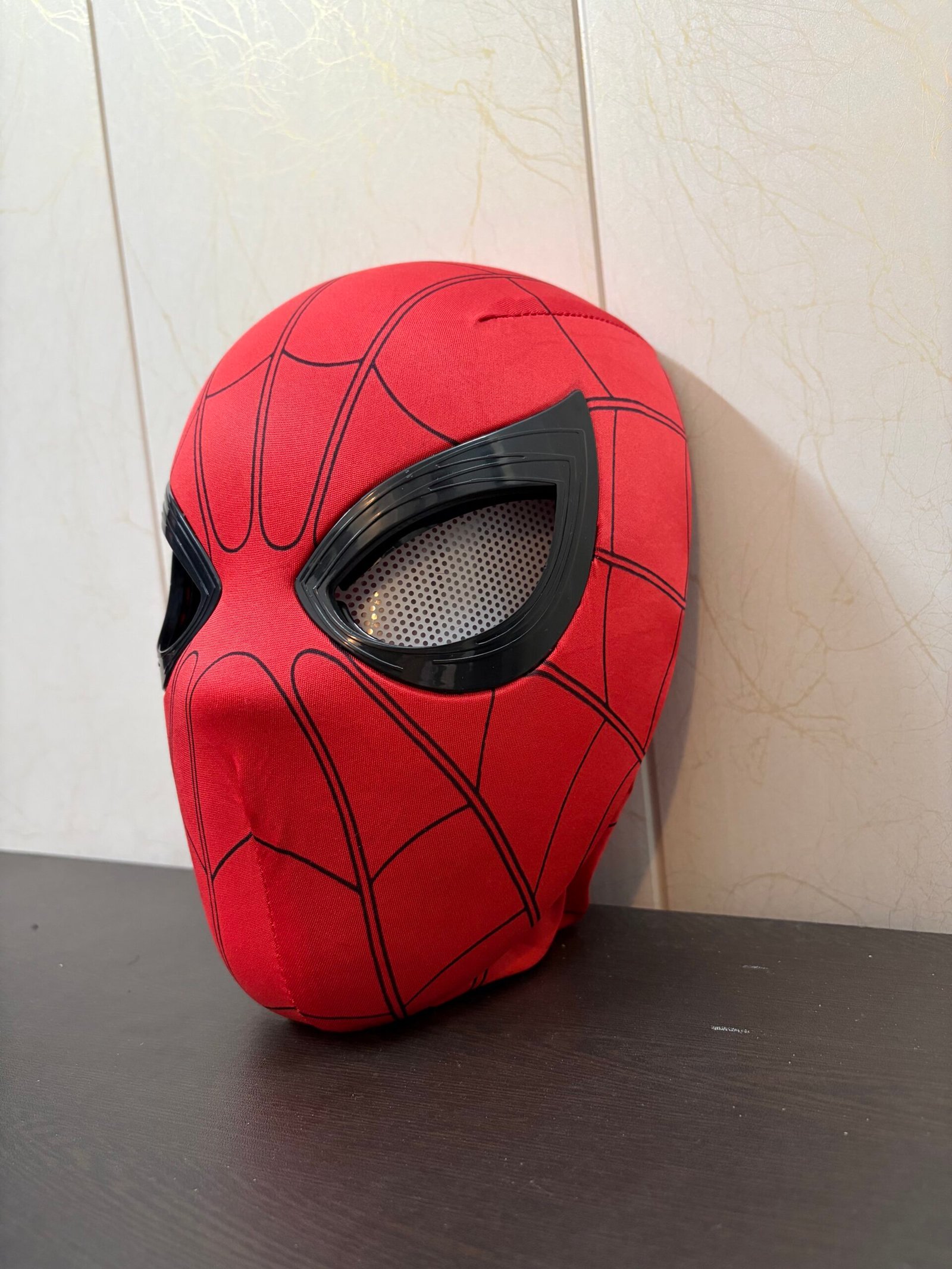 spiderman mask with sensored light