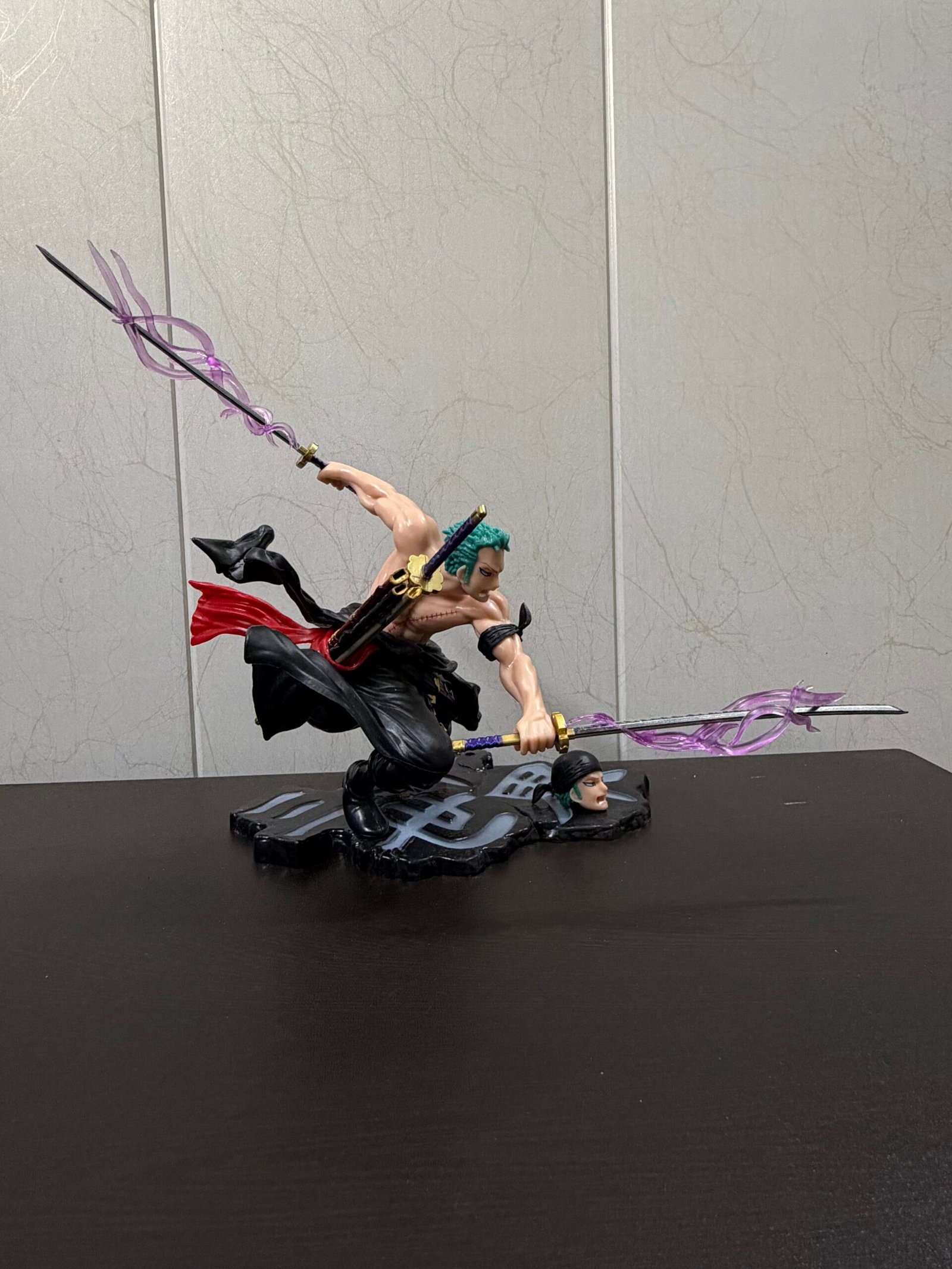 Premium Black Zoro in Battle Mode 23cm Figure (Blister + Box)