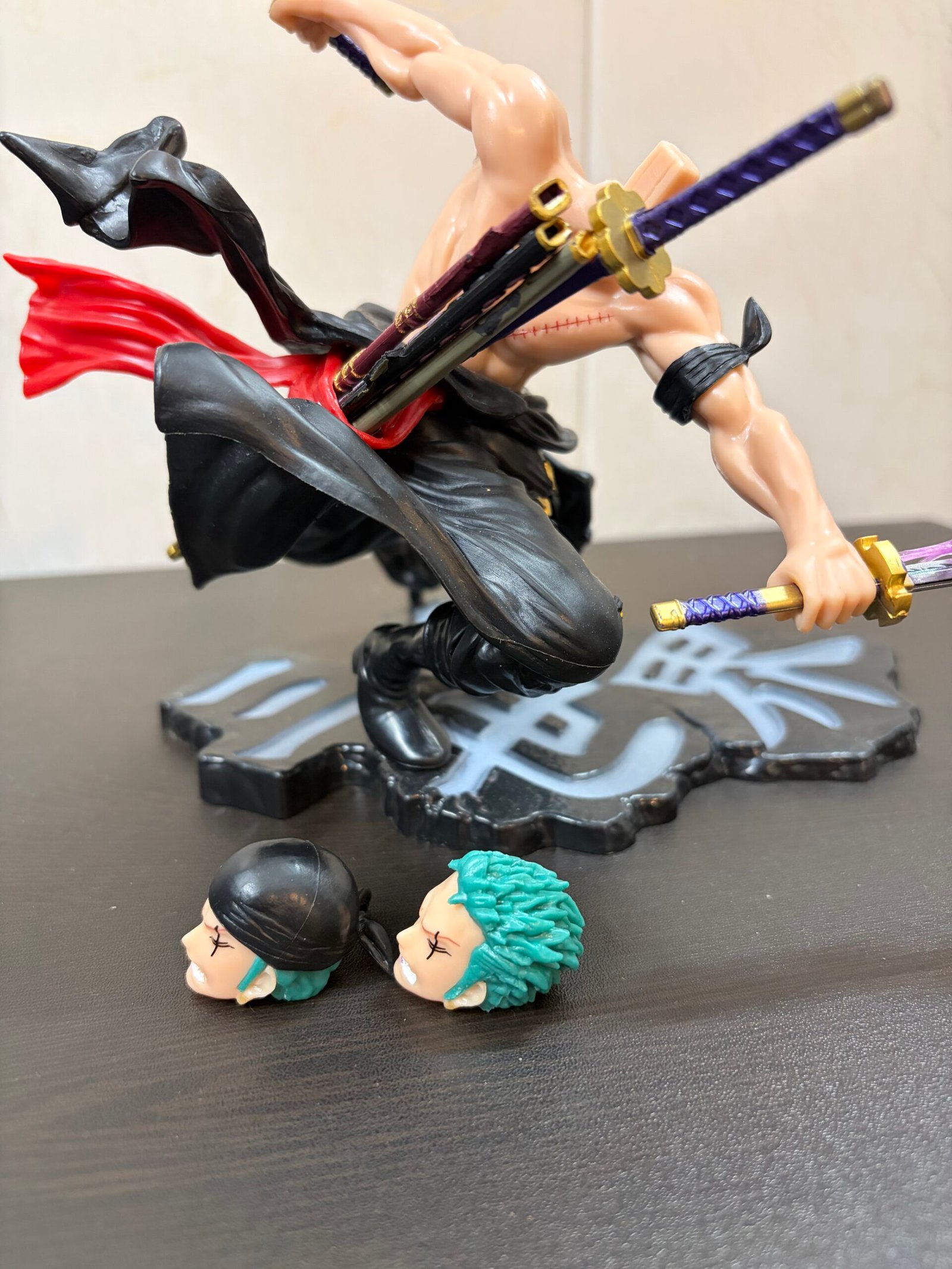 Zoro one peice Action figure