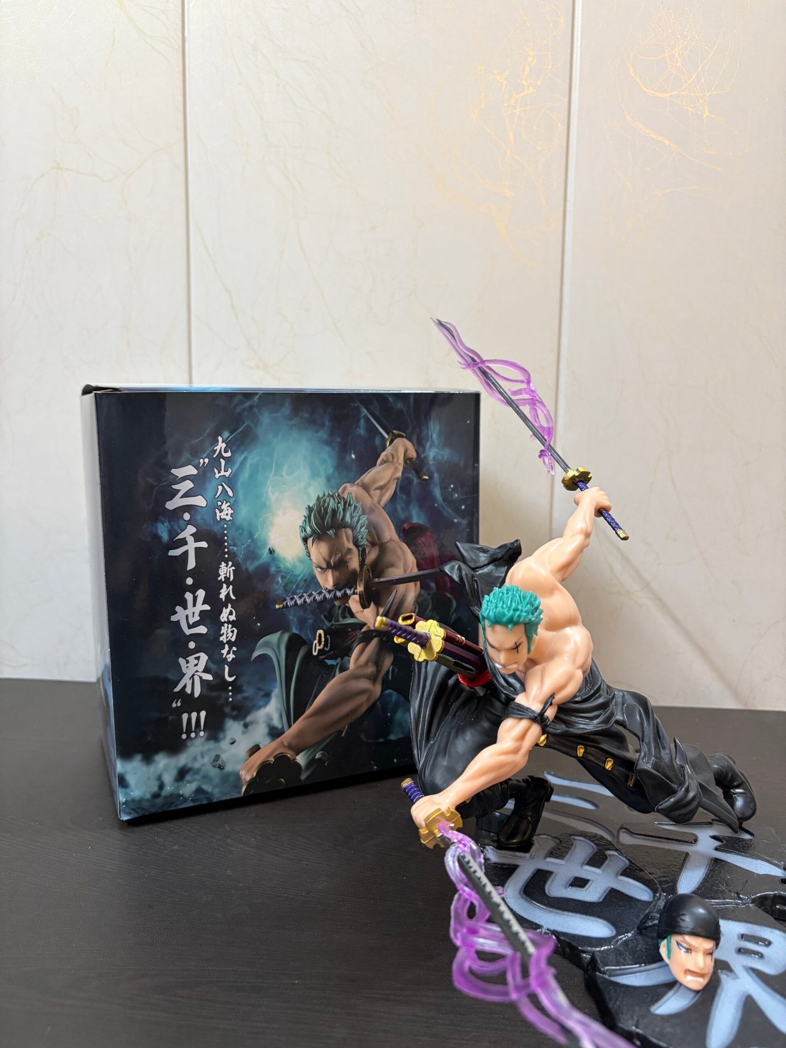Premium Black Zoro in Battle Mode 23cm Figure (Blister + Box)